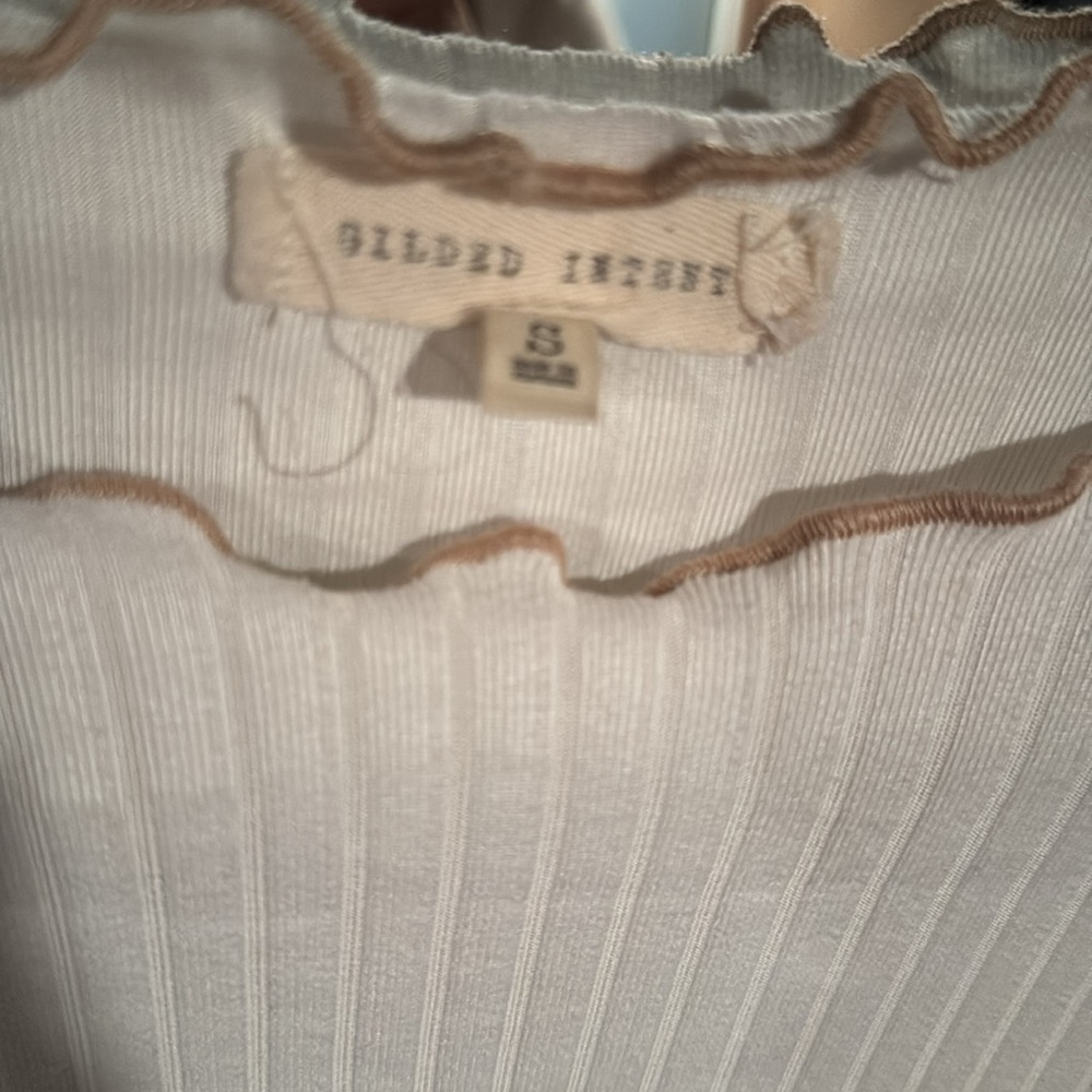 Cream Ribbed Blouse - Picture 2 of 3
